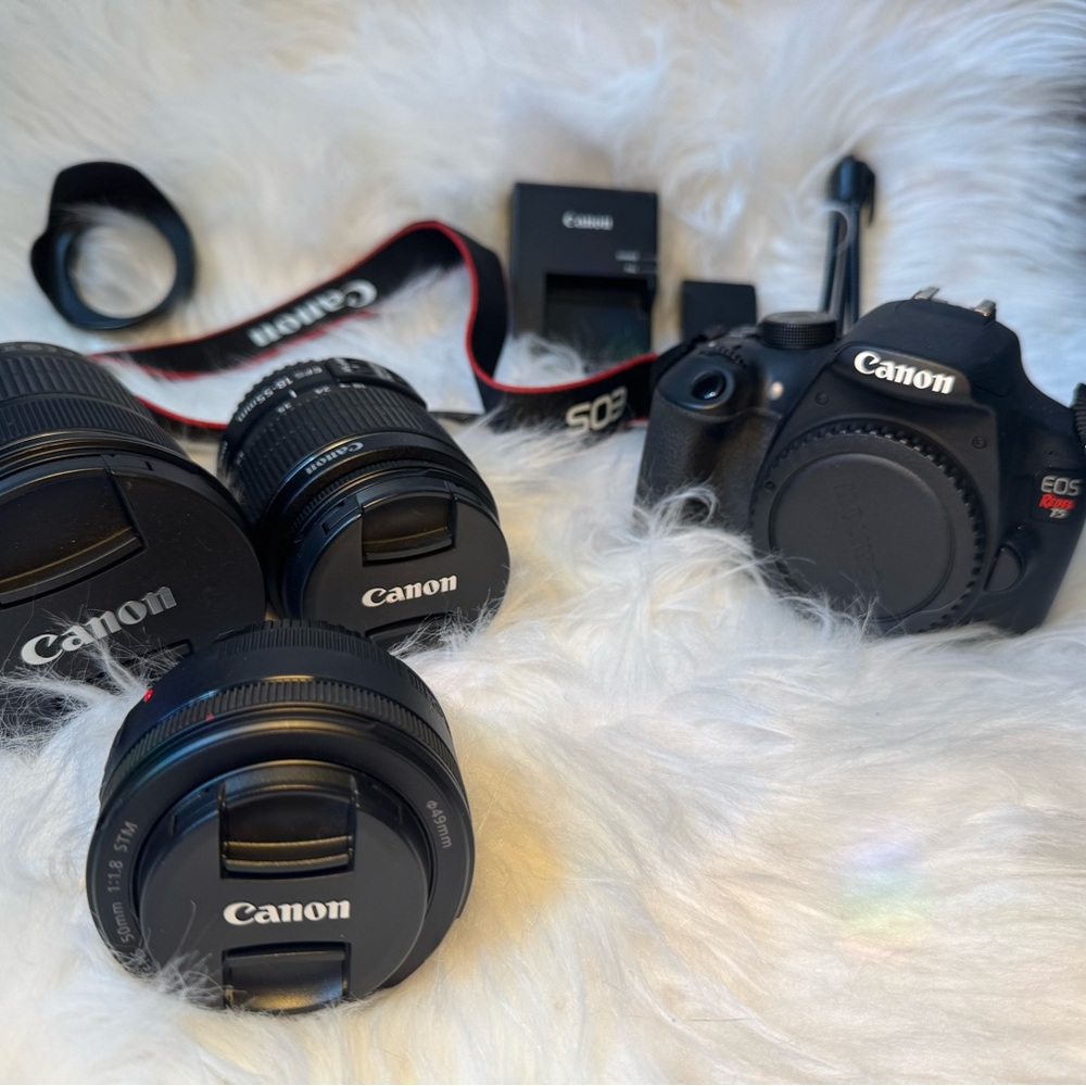 Canon Black EOS Rebel T5 Camera with Accessories
